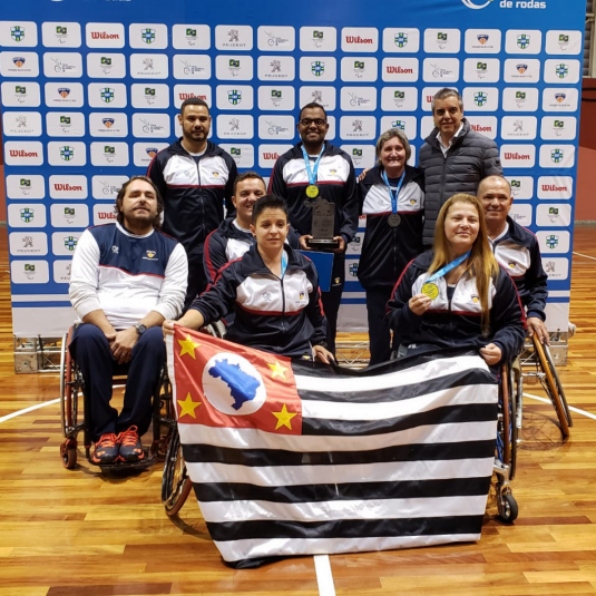 EQUIPE PAULISTA FEMININA É VICE-CAMPEÃ DA COPA DAS FEDERAÇÕES DE TÊNIS EM CADEIRA DE RODAS