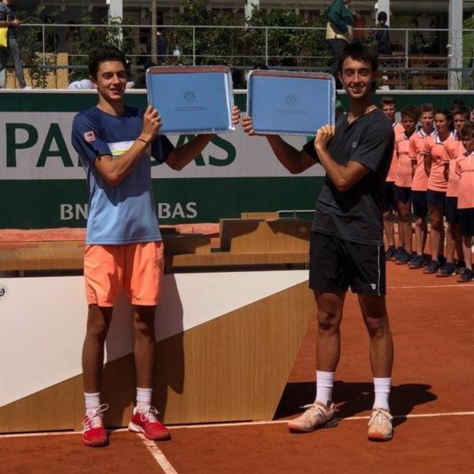 MATHEUS PUCINELLI CONQUISTA TÍTULO DE DUPLAS NO JUVENIL DE ROLAND GARROS