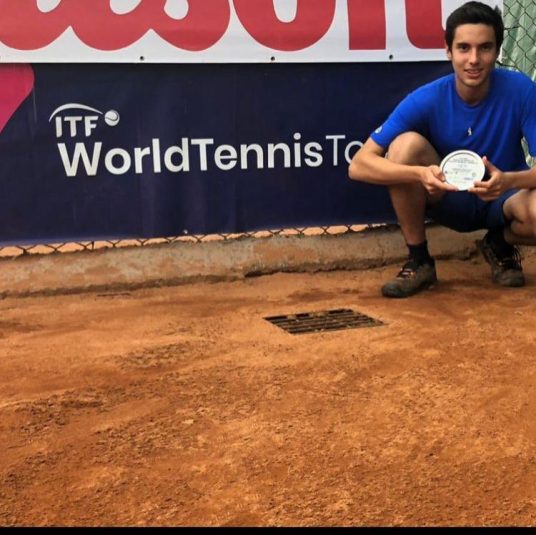 Luis Felipe Sandoval é campeão do ITF Junior de Medellín