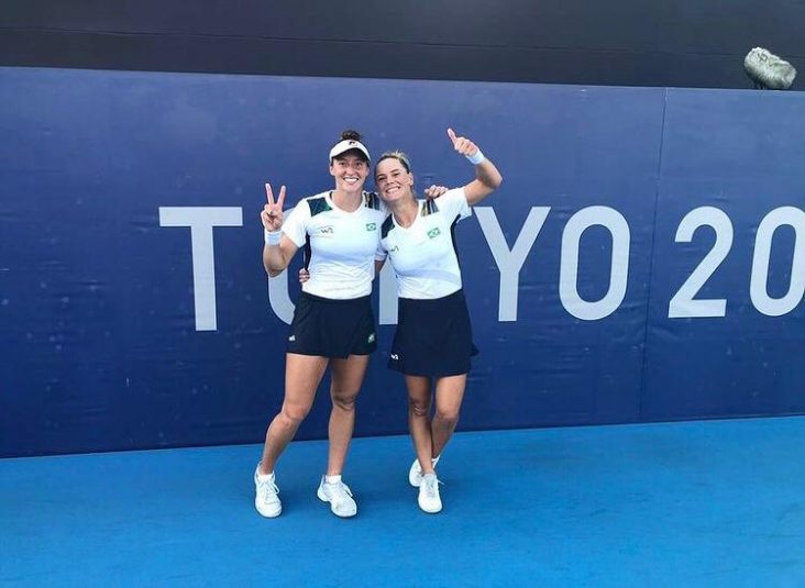 Luisa Stefani e Laura Pigossi batem americanas e estão na semi-final Luisa Stefani e Laura Pigossi batem americanas e estão na semi-final