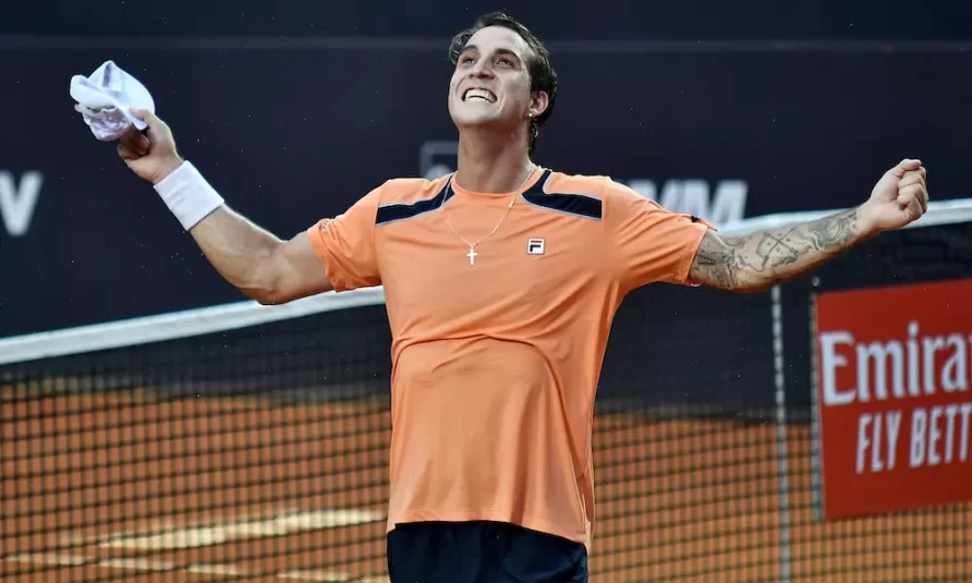 Felipe Meligeni faz história e entra na chave principal do Rio Open Felipe Meligeni faz história e entra na chave principal do Rio Open