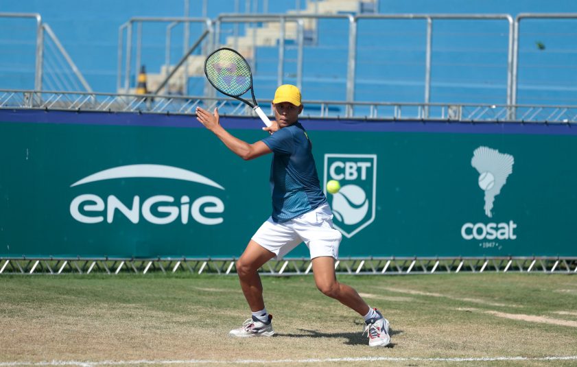 Copa COSAT 14 anos reúne melhores tenistas sul-americanos em Bragança Paulista (SP) Copa COSAT 14 anos reúne melhores tenistas sul-americanos em Bragança Paulista (SP)