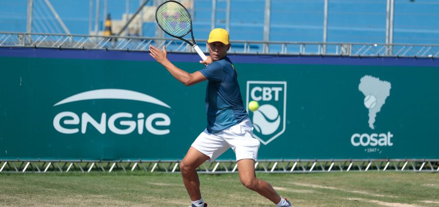 Copa COSAT 14 anos reúne melhores tenistas sul-americanos em Bragança Paulista (SP) Copa COSAT 14 anos reúne melhores tenistas sul-americanos em Bragança Paulista (SP)