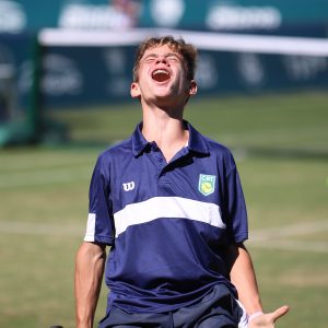Flávia Cherobim e Miguel Ferraz decidem o título da Copa COSAT 14 anos em Bragança Paulista