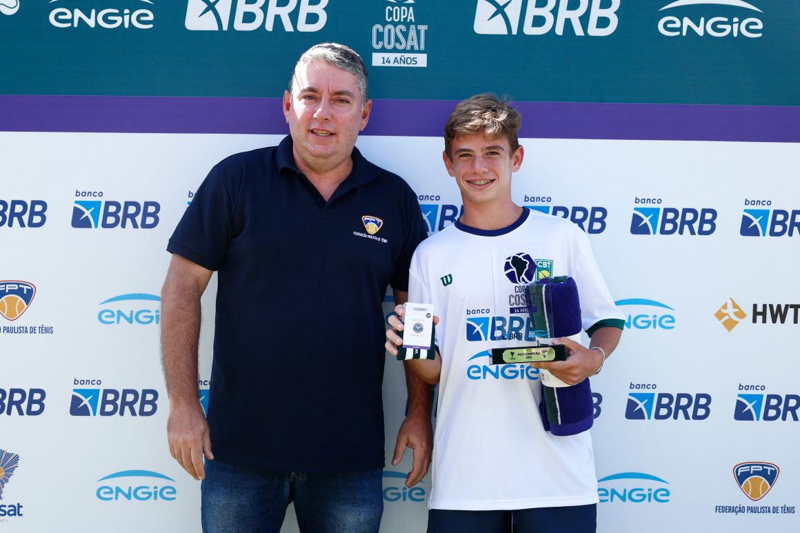 Paulista Miguel Ferraz é vice-campeão da Copa COSAT 14 anos