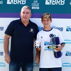 Paulista Miguel Ferraz é vice-campeão da Copa COSAT 14 anos