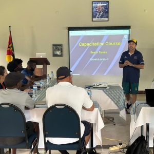 World Tennis retoma cursos internacionais de capacitação para treinadores de Beach Tennis em São Paulo
