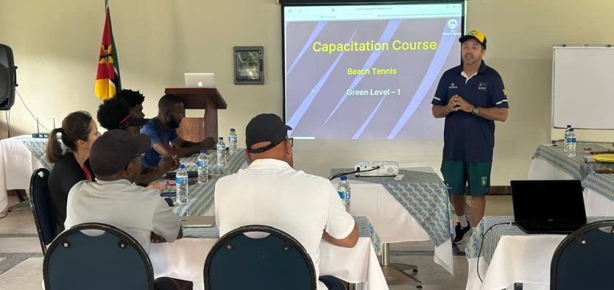 World Tennis retoma cursos internacionais de capacitação para treinadores de Beach Tennis em São Paulo World Tennis retoma cursos internacionais de capacitação para treinadores de Beach Tennis em São Paulo